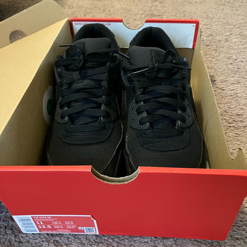 Nike Air Max 90 Black Sneakers